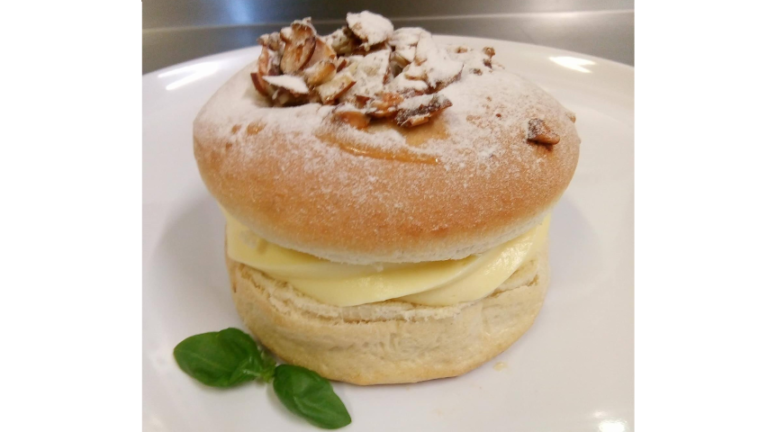 Bee Sting 1 Small 5 768x432